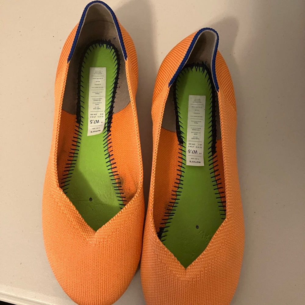 Rothys flats